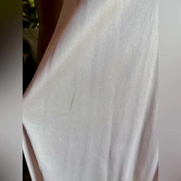 Vintage 1970s Lov’Lee Light Pink Nightgown with Crochet Butterfly (S) - Picture 11 of 13